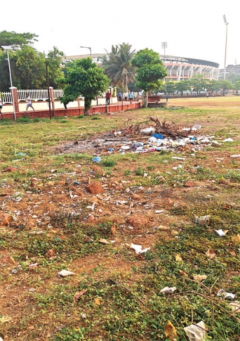Clear the mess from Fatorda jogging ground